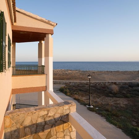 Apartamentos Moon Dreams Cabo De Banos 卡拉恩·布拉内斯 外观 照片