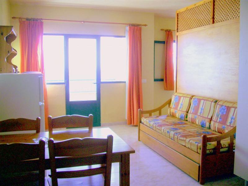 Apartamentos Moon Dreams Cabo De Banos 卡拉恩·布拉内斯 外观 照片