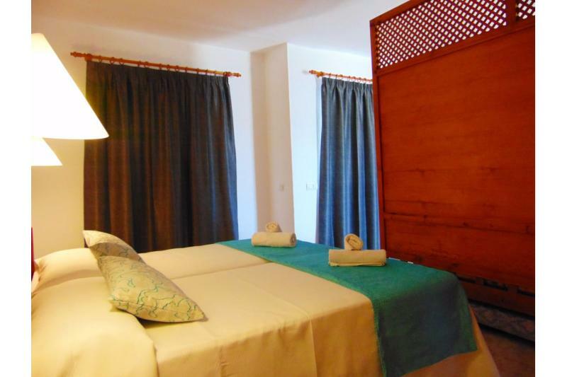 Apartamentos Moon Dreams Cabo De Banos 卡拉恩·布拉内斯 外观 照片
